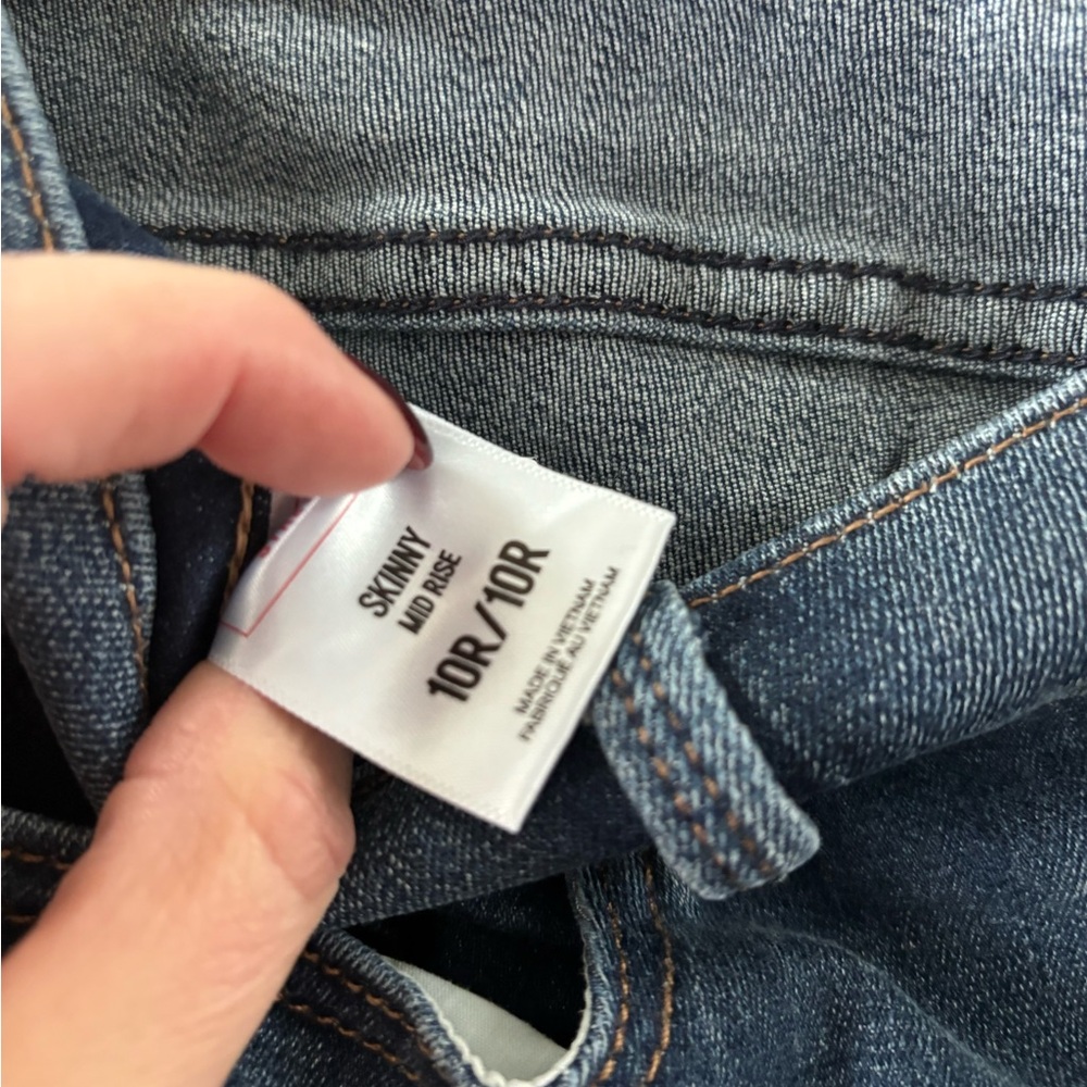 Express Women’s Skinny Jeans - Picture 4 of 7